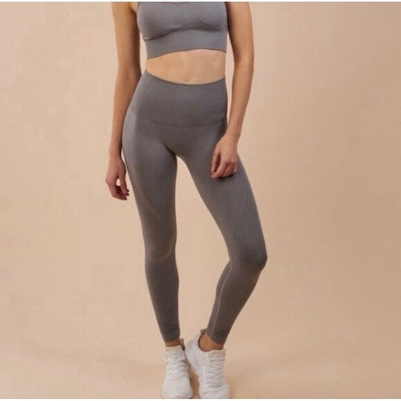 Gymshark High Waisted Seamless Leggings Womens Grey Marl Small Gym Athleisure - Picture 2 of 13